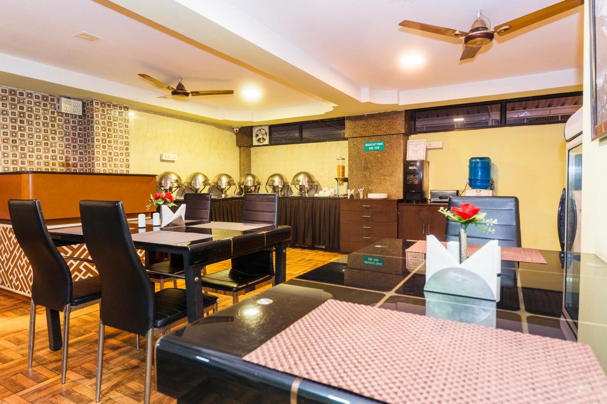Apples Balaji Inn Siliguri Extérieur photo