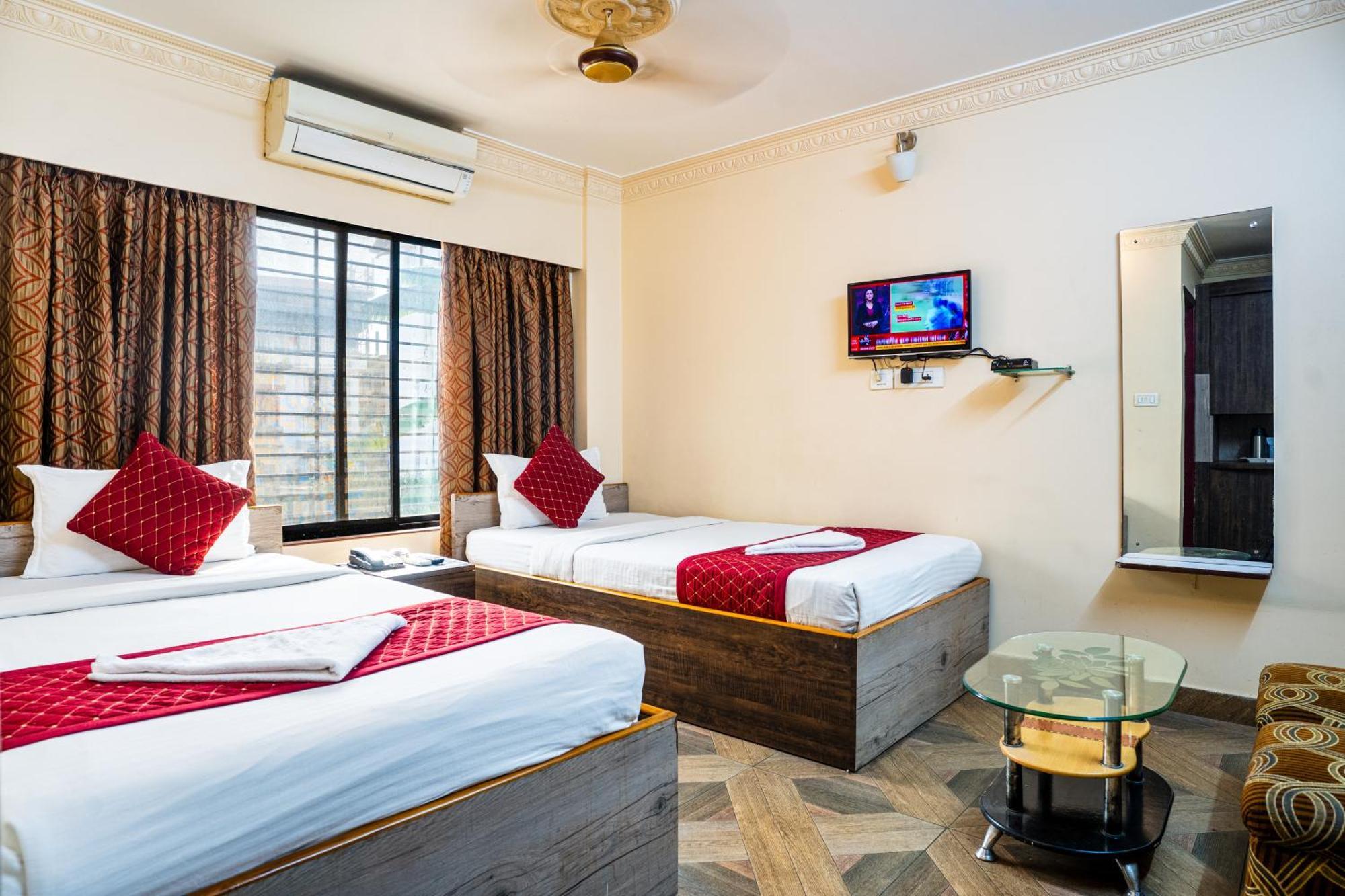 Apples Balaji Inn Siliguri Extérieur photo